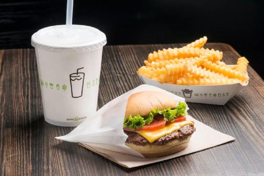 美國傳奇漢堡Shake Shack來中國前，還有一段難走的路…